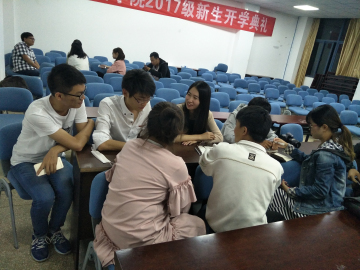 我司召开团委、学生会、青协中层干部第一次全体会议