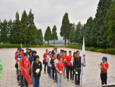 公司、上海科技大学暑期三下乡服务队赴宣威市羊场镇开展“精准扶贫·科技支农”社会实践活动